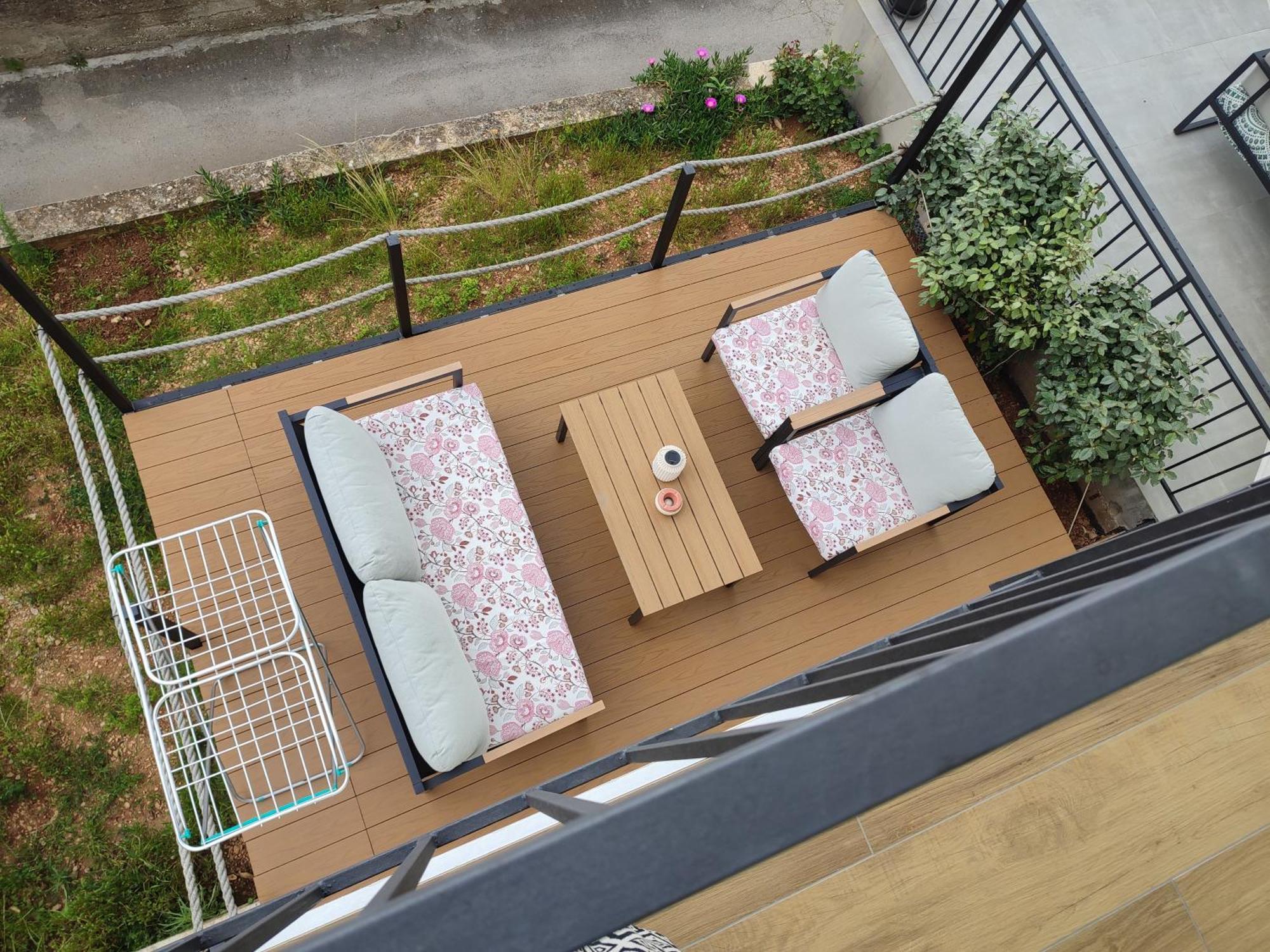 Eleven Apartment ชิเบนิก ภายนอก รูปภาพ