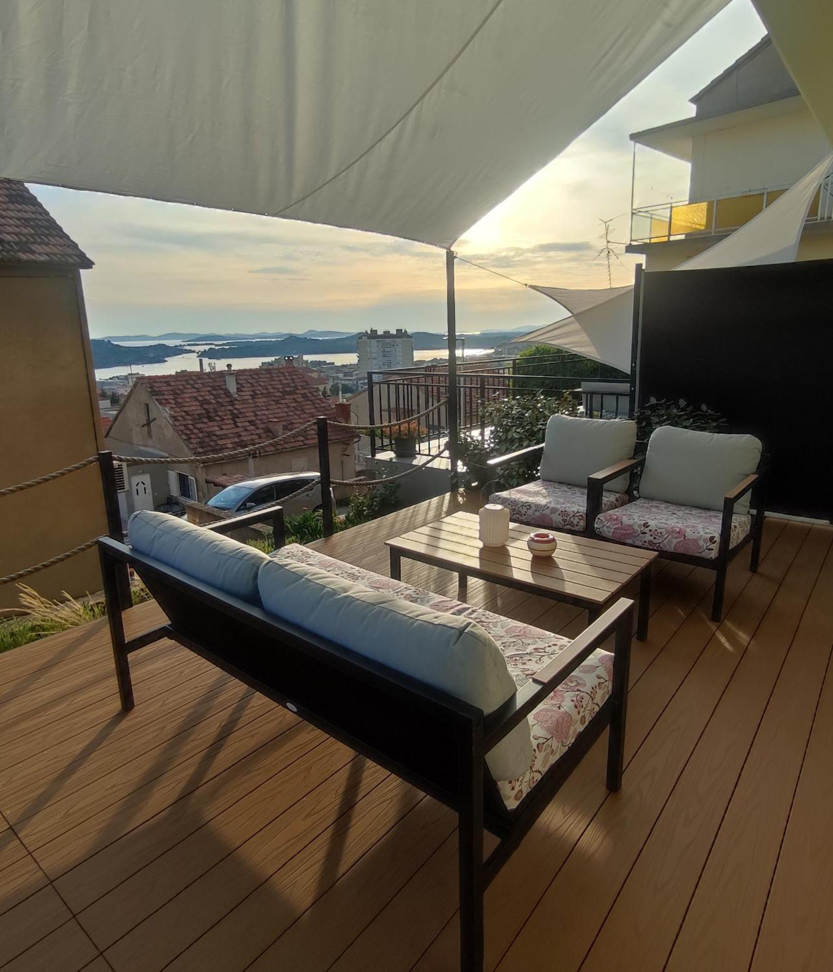 Eleven Apartment ชิเบนิก ภายนอก รูปภาพ