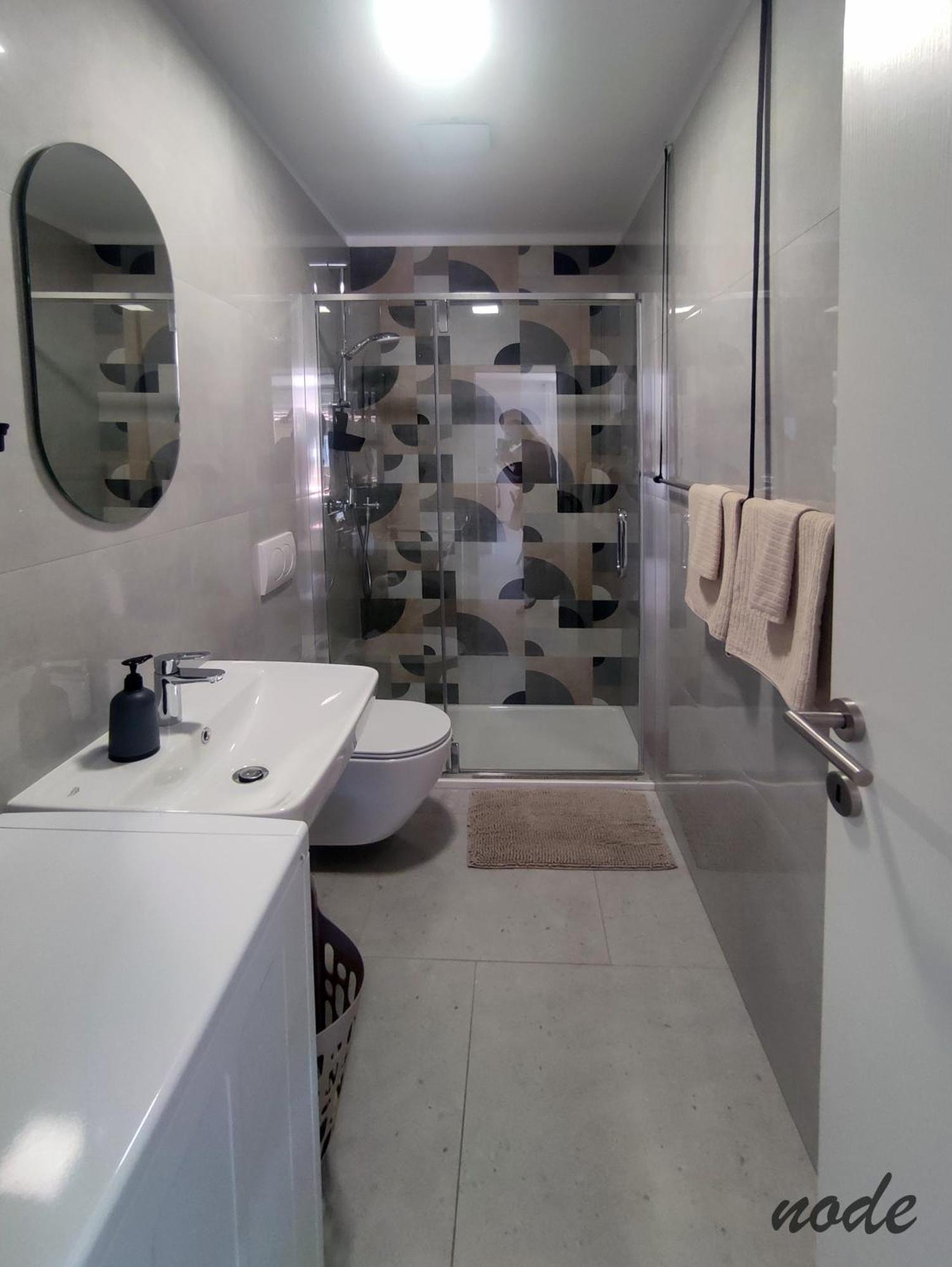 Eleven Apartment ชิเบนิก ภายนอก รูปภาพ